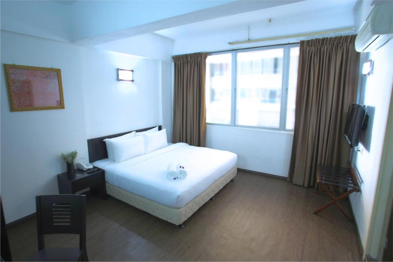 Hotel Pandan Johor Bahru Esterno foto