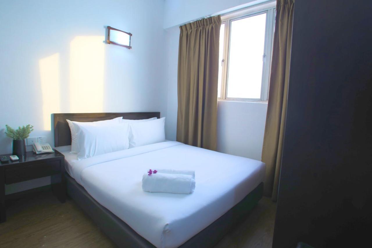 Hotel Pandan Johor Bahru Esterno foto